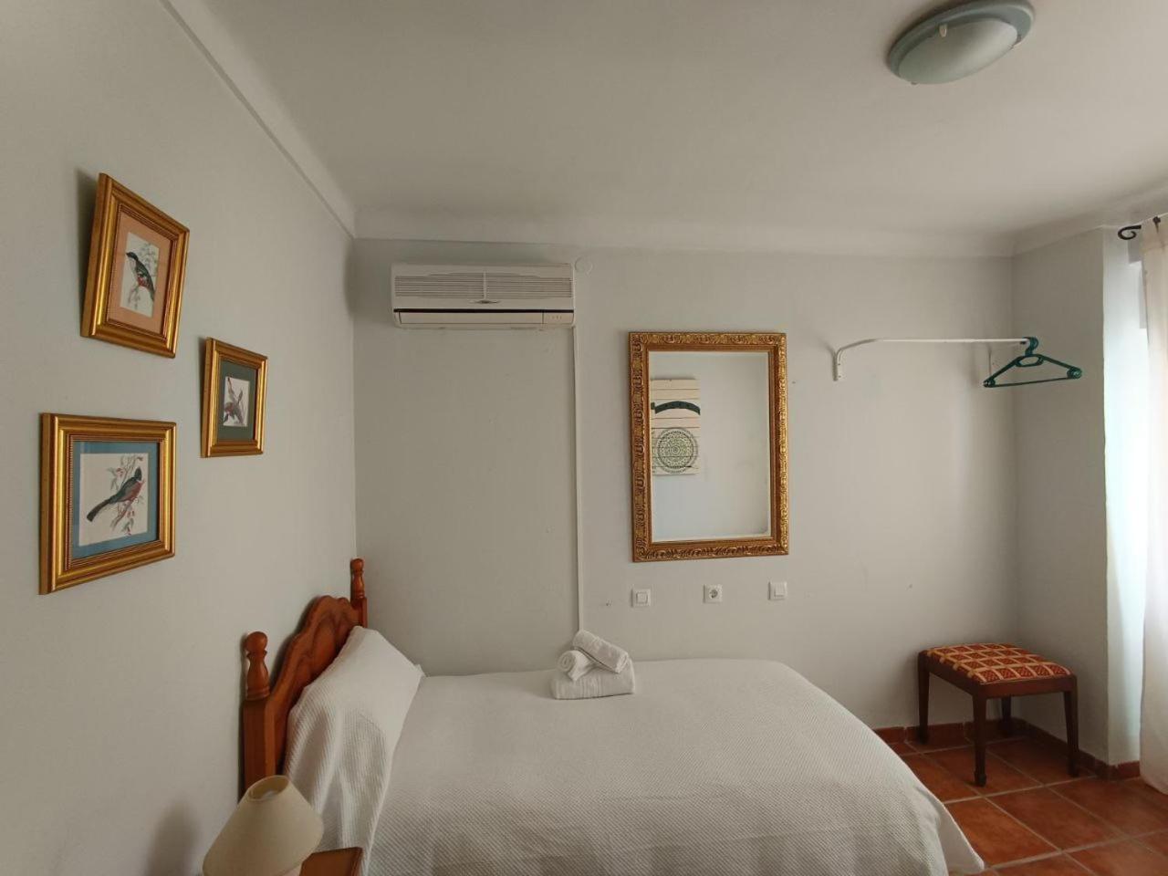 Hostal R-Conecta Cuevas De San Marcos Kültér fotó