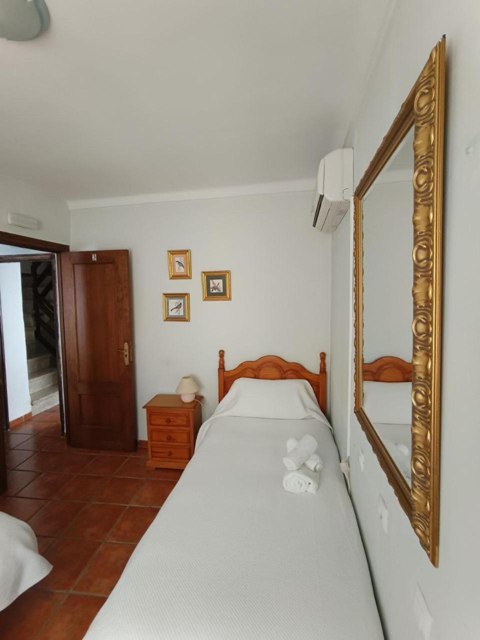Hostal R-Conecta Cuevas De San Marcos Kültér fotó